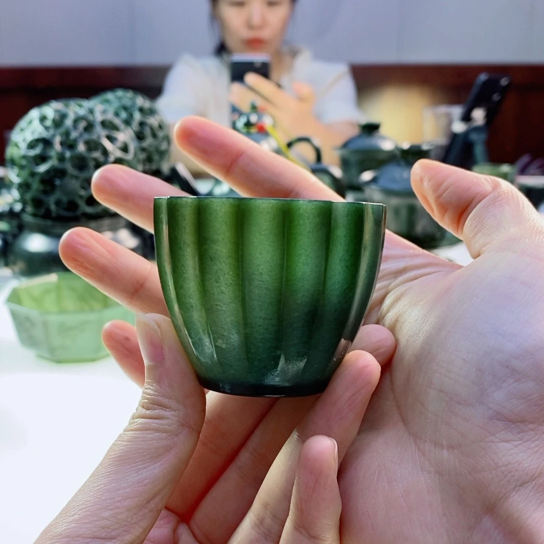 未镶嵌和田玉（青玉）摆件用****0