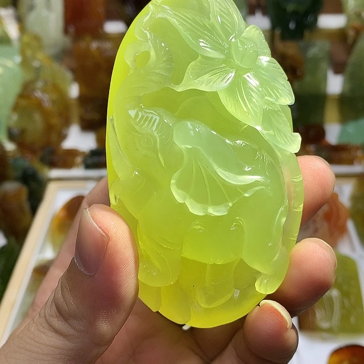 蛇纹石玉未镶嵌珠宝半成品