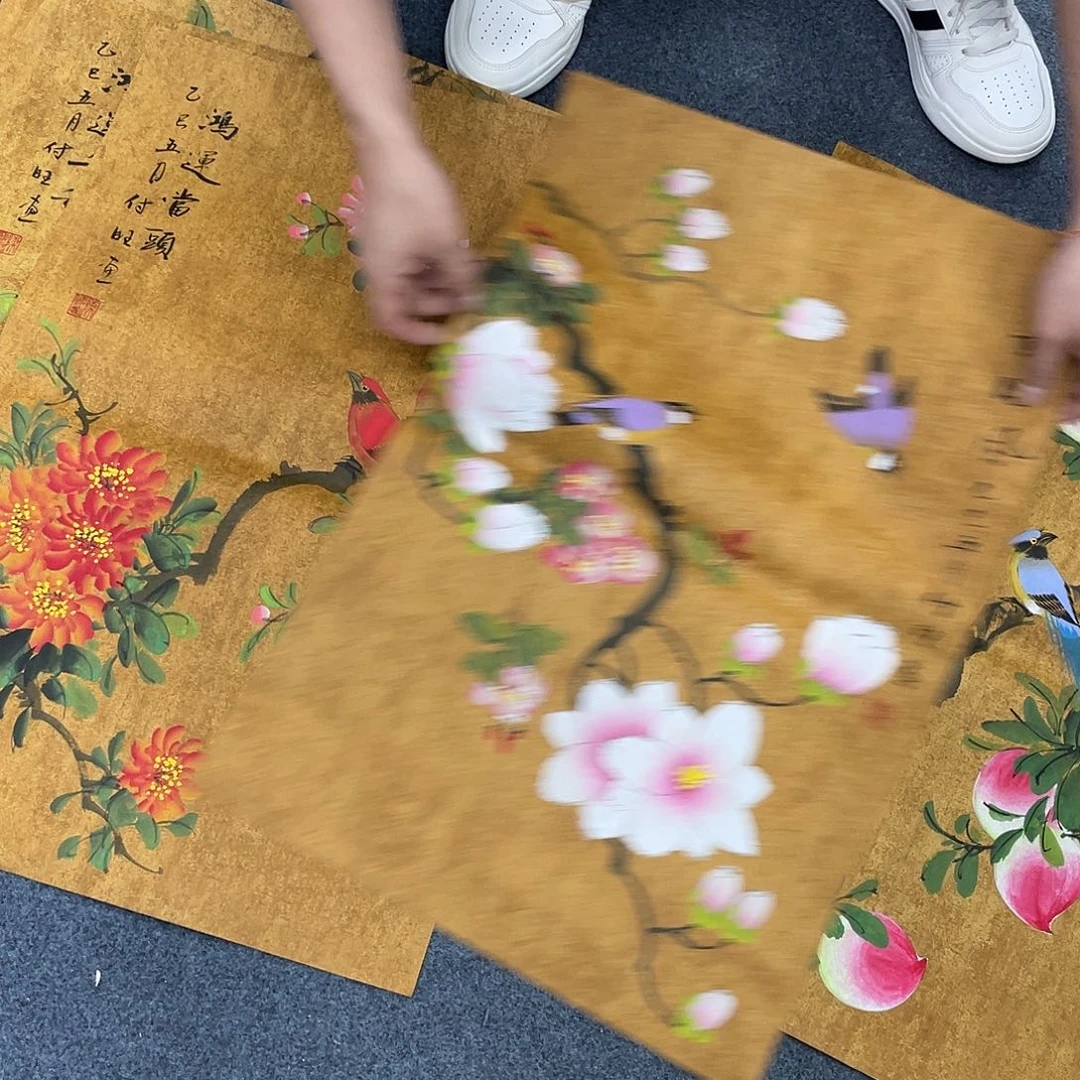 国画纯手工制作的