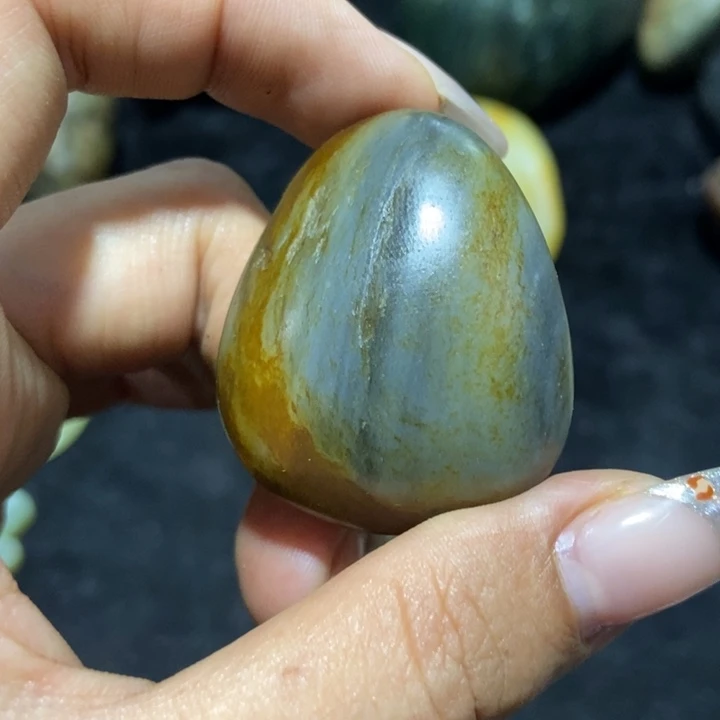 斌***哥未镶嵌和田玉（糖玉）挂件