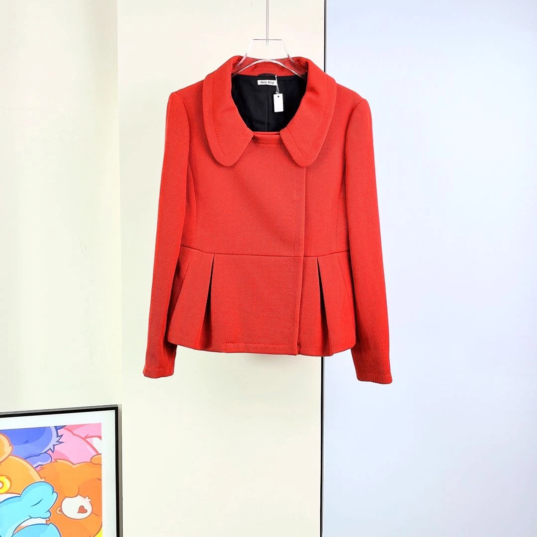 99新 MIU MIU/缪缪 99新/Miumiu/缪缪/外套/38码/Xspk807