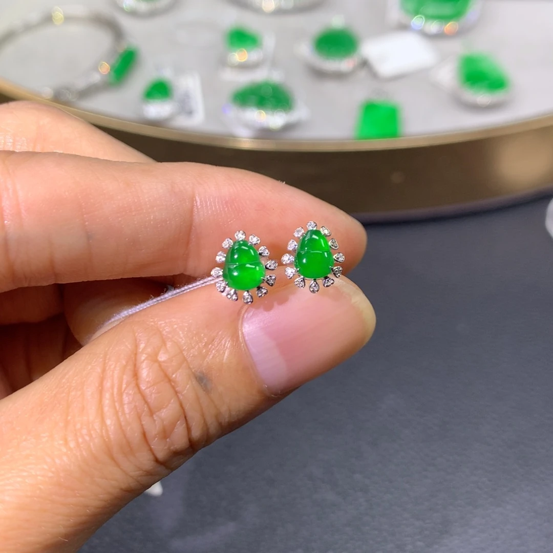 翡翠耳饰18K金镶嵌翡翠