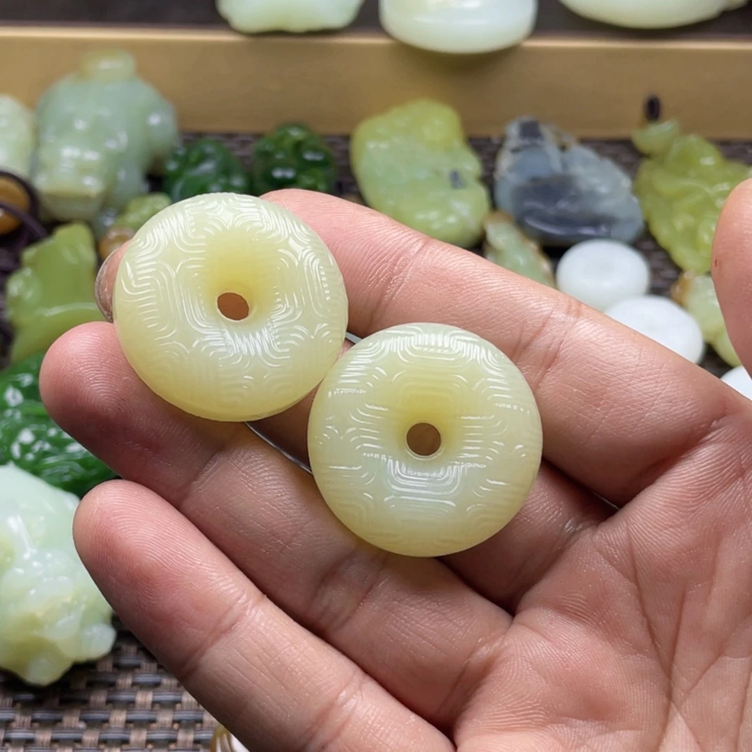 和田玉未镶嵌挂件镜*