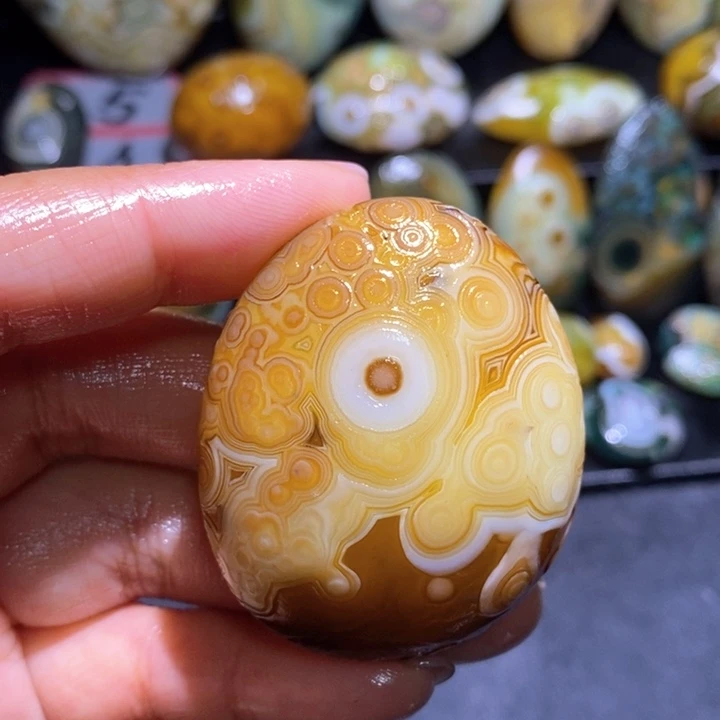 玛瑙/玉髓玛瑙吊坠未镶嵌