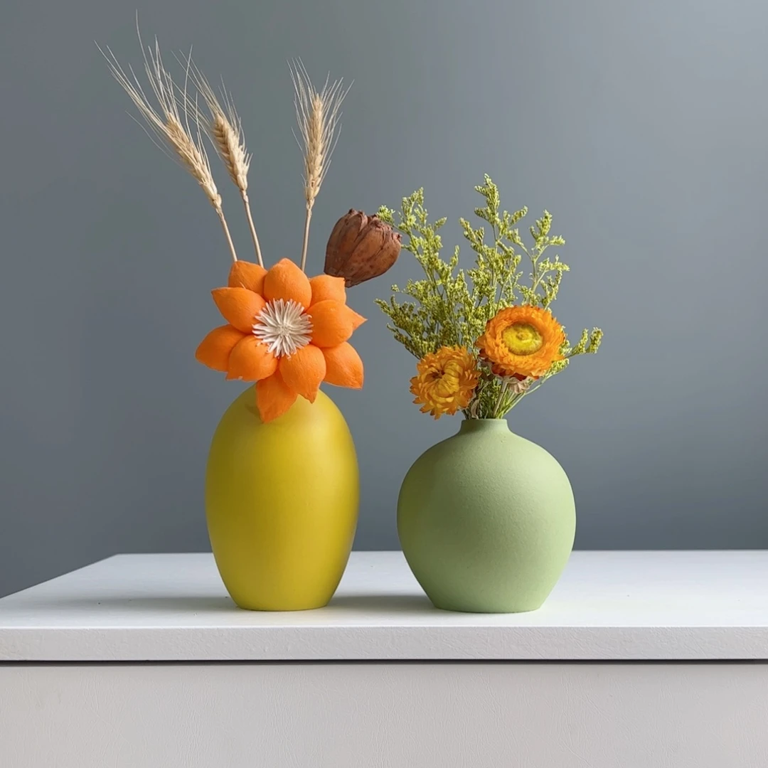 摆件陶瓷小花瓶摆件含花总高约20-30cm