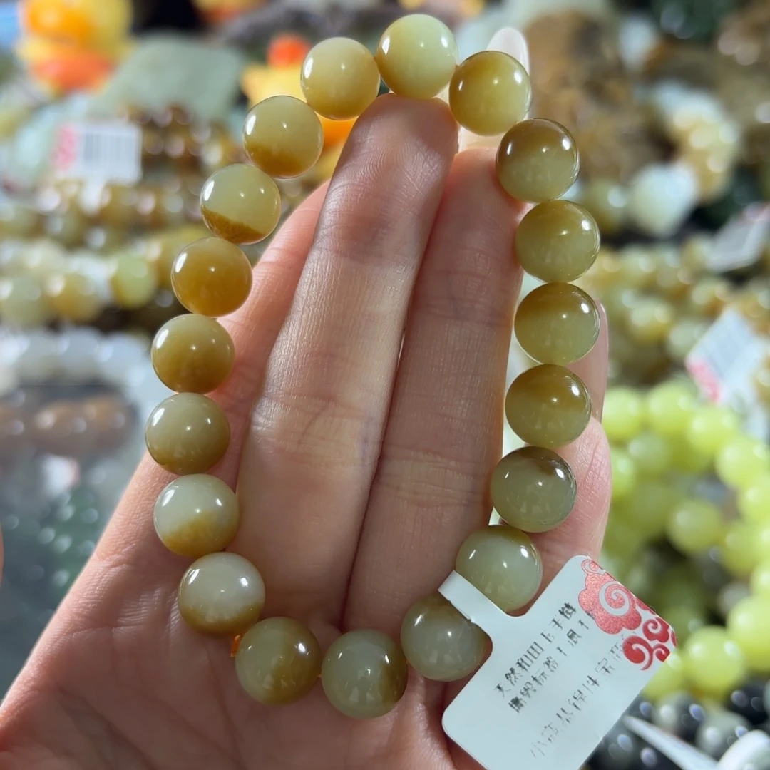 狗***儿和田玉未镶嵌手链拍十发一。27