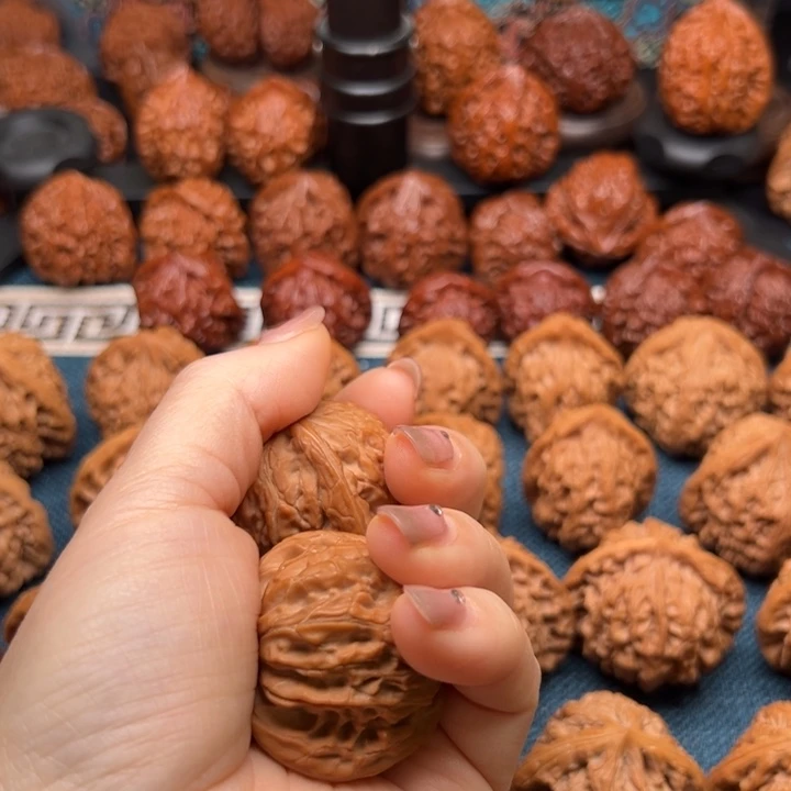 桃核吊坠用****7个哥哥哥哥