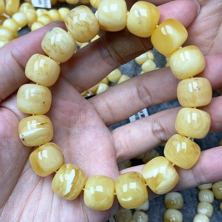 琥珀未镶嵌珠宝奇石9