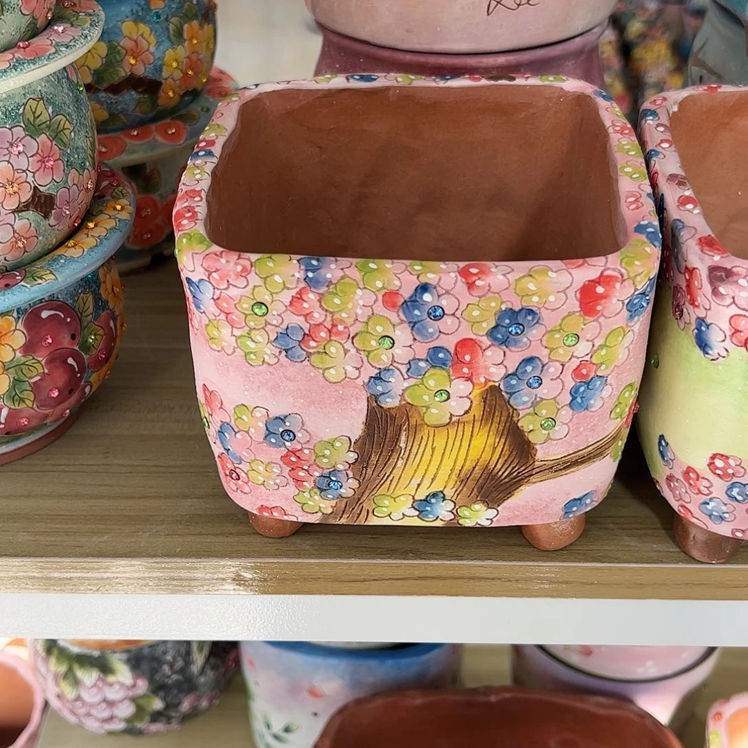 景德镇陶瓷花盆景德镇陶瓷花盆