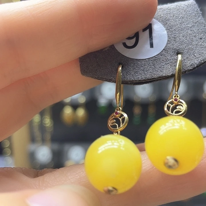 蜜蜡18K金镶嵌耳饰
