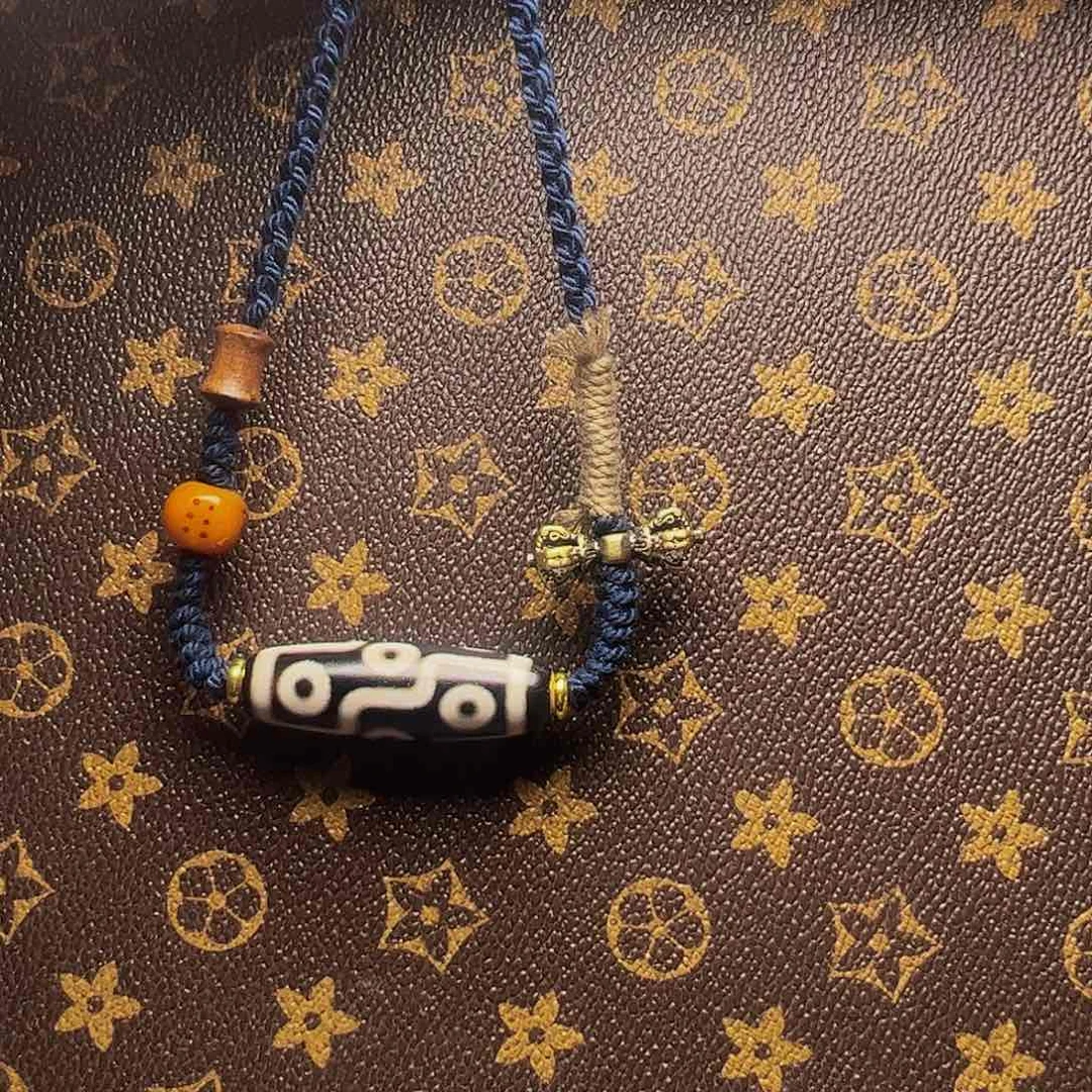 玛瑙/玉髓颈饰合金