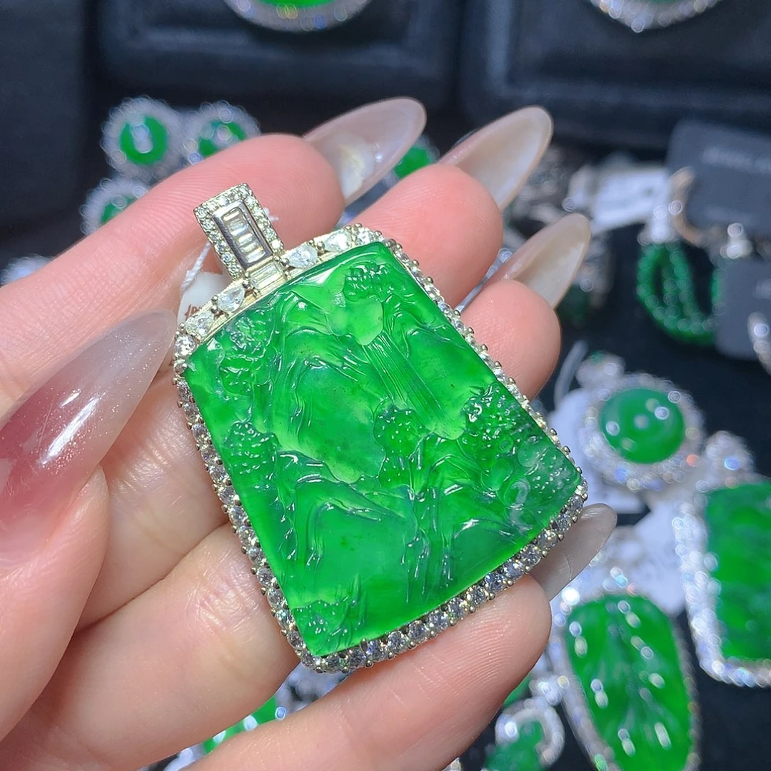 翡翠吊坠(不含链)银S925镶嵌翡翠