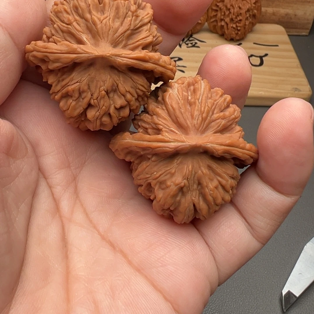 文玩核桃把件楼子40