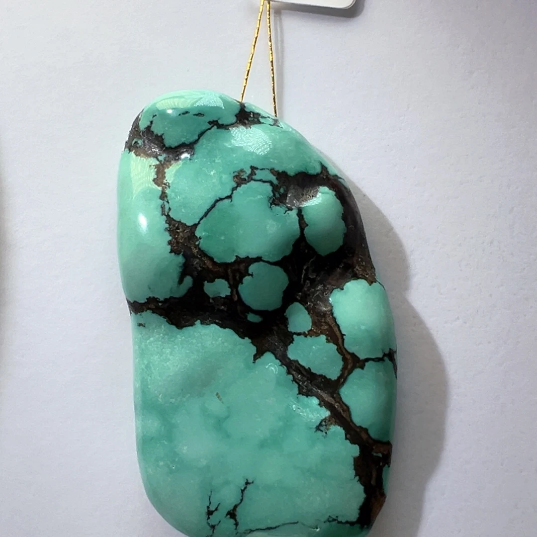 绿松石未镶嵌挂件