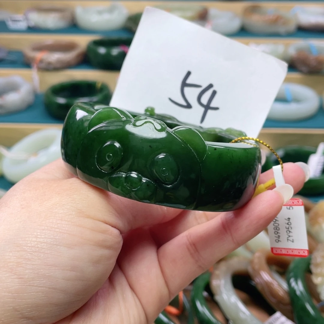 未镶嵌手镯和田玉圈口56