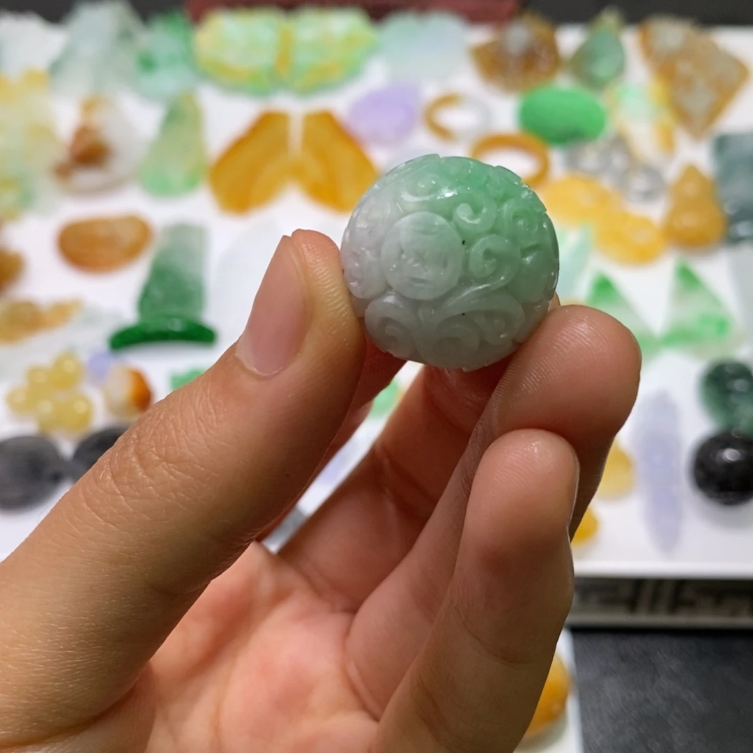 定制翡翠未镶嵌珠子