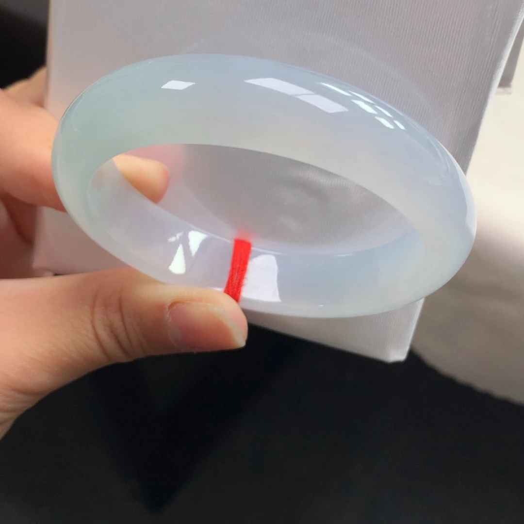 翡翠未镶嵌手镯45号53.5贵妃娇娇润润（0毛孔0包容婴儿肌肤）