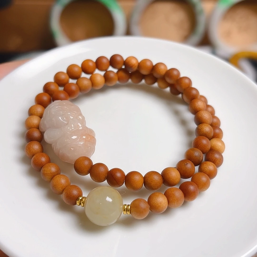 翡翠未镶嵌颈饰价格问主播，非常漏