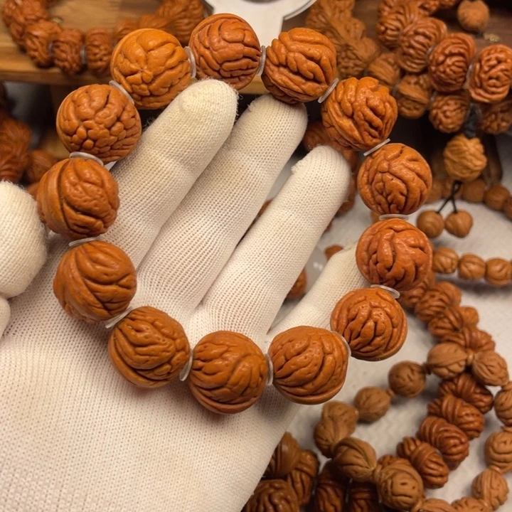 桃木5号链接桃核手串一个