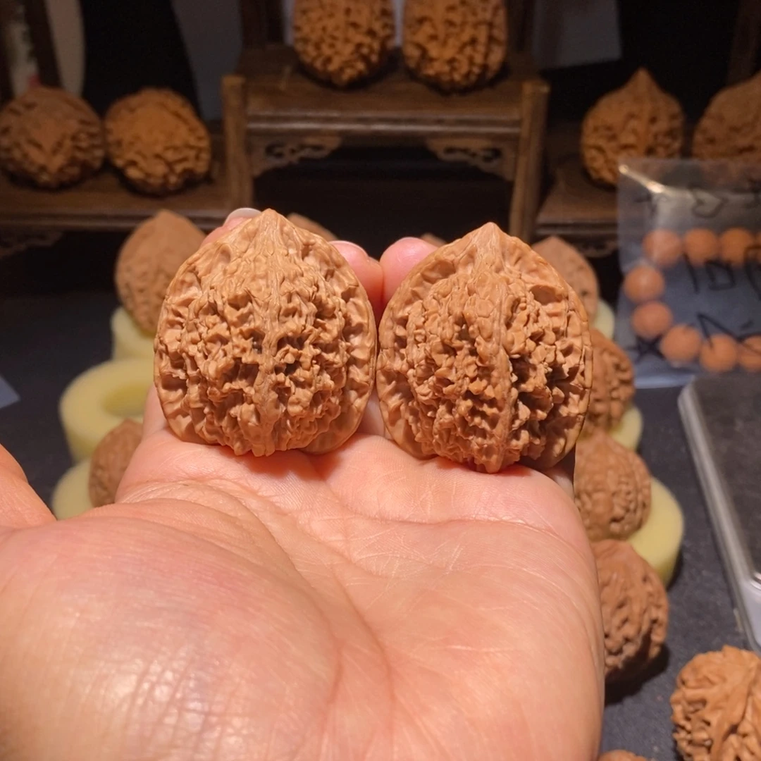 文玩核桃吊坠满天星38