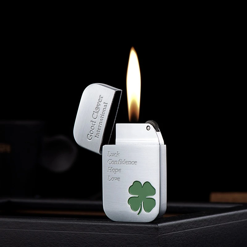 创意小巧充气打火机超薄滑轮砂轮翻盖明火精致四叶草火机可定制