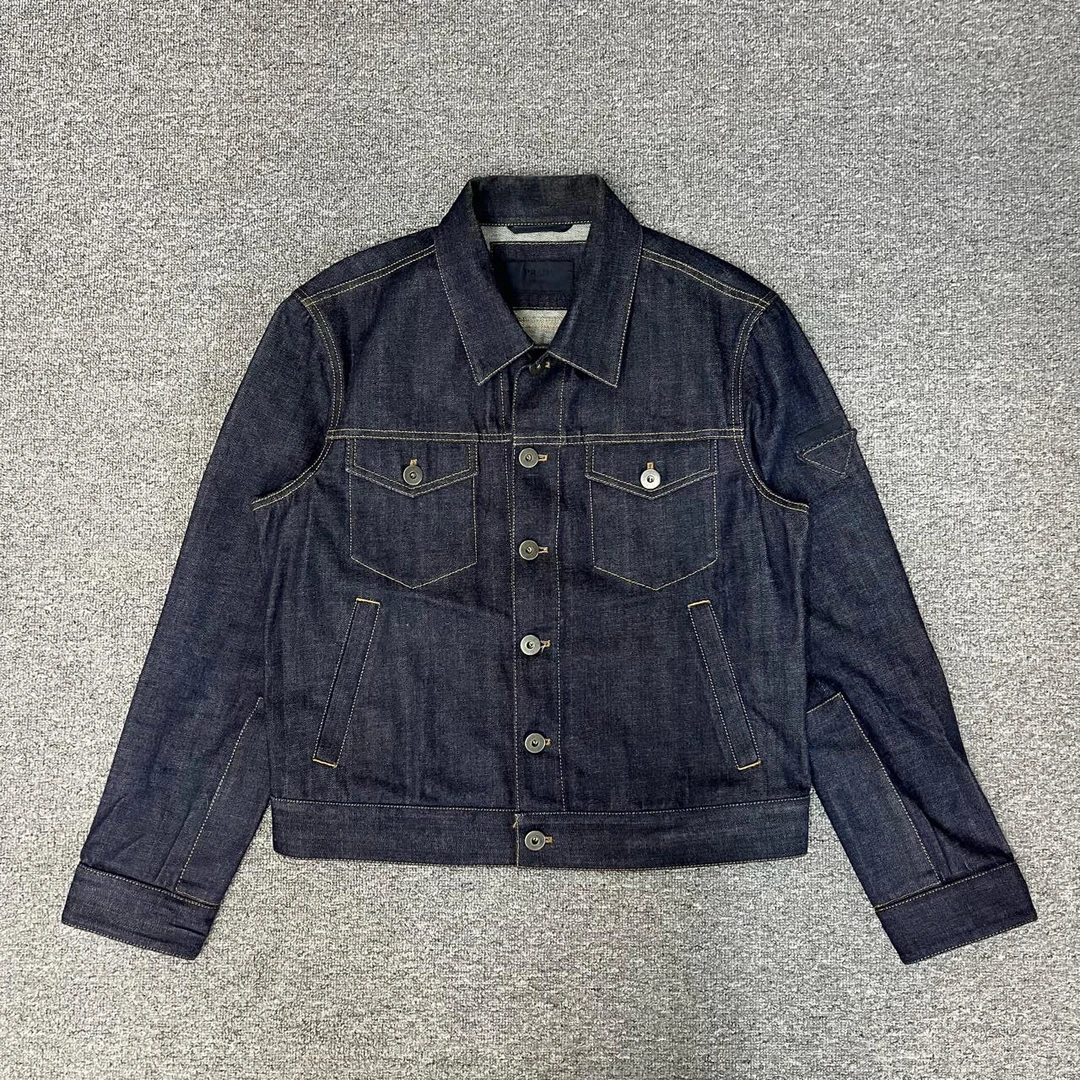99新 Prada/普拉达 Prada普拉达三角标牛仔外套 52码99新