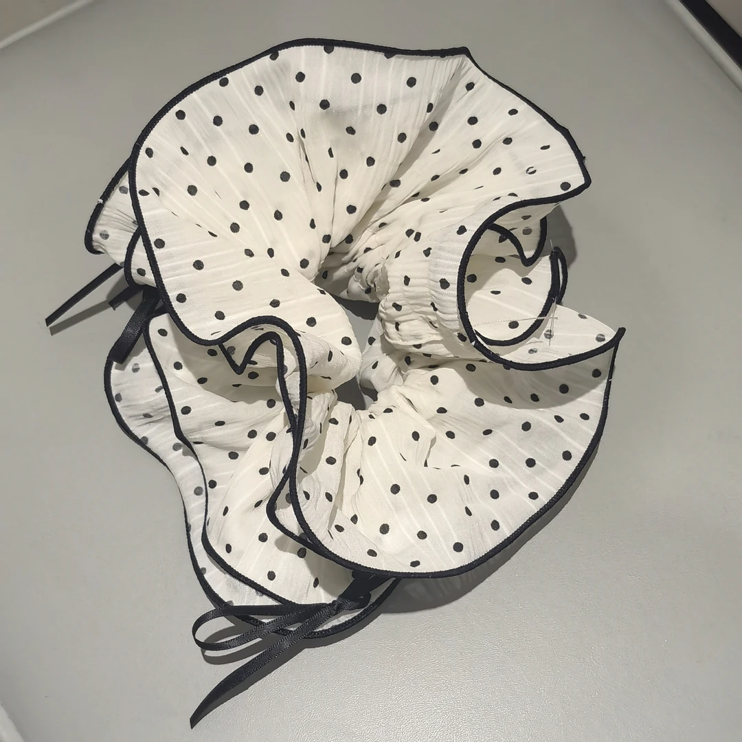 D201白色波点小蛮腰蝴蝶结肠圈