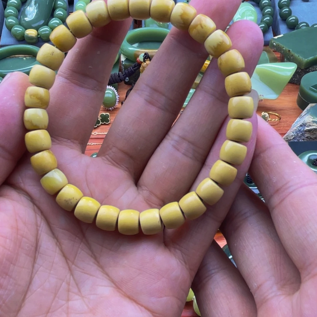 浴***生岫岩河磨玉（透闪石质玉）未镶嵌手链