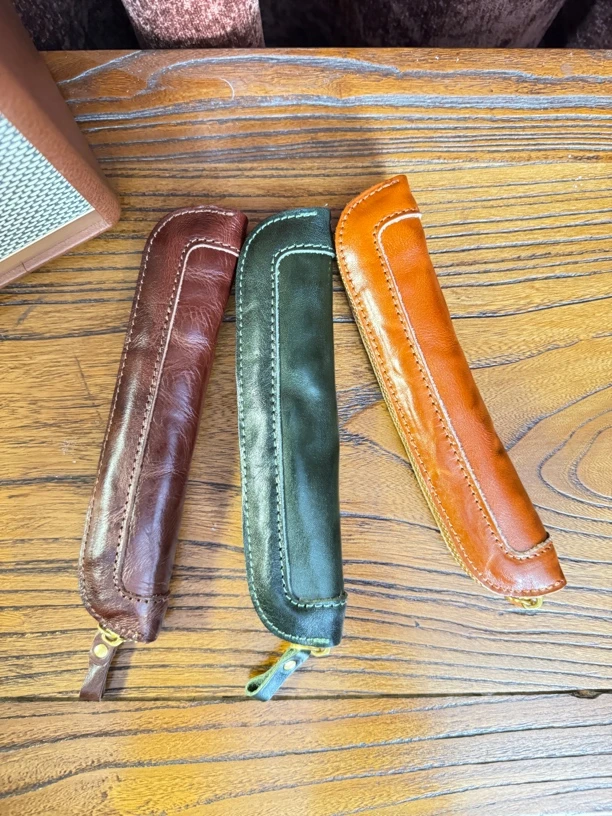 新款头层植鞣牛皮手抓纹彩妆笔袋 5066