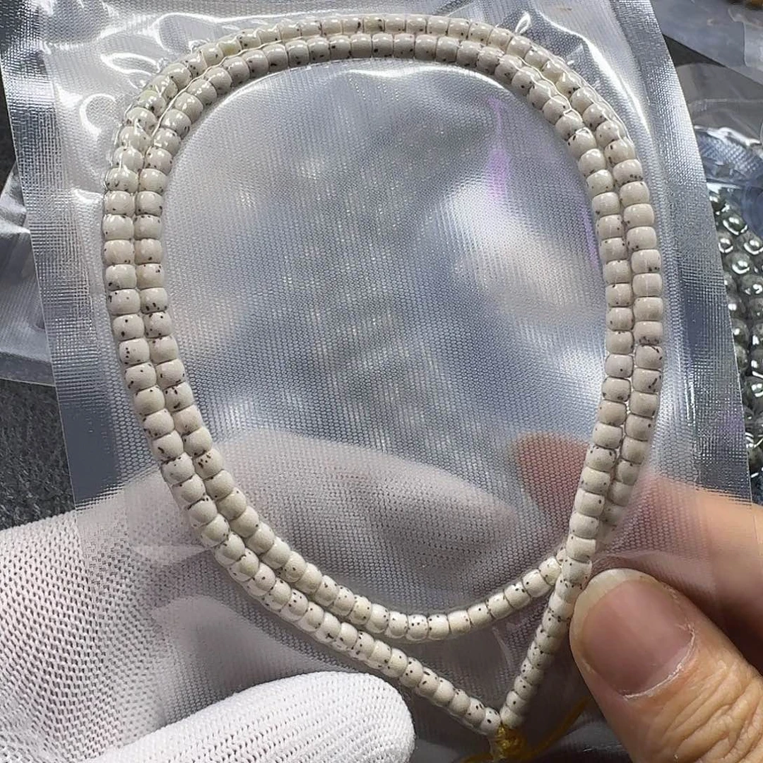 星月菩提手串七****情星月菩提5*4原生态大留白