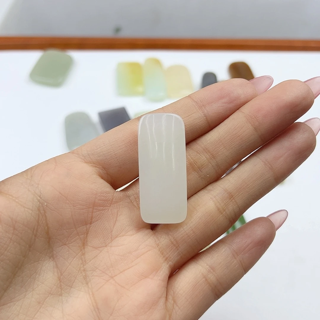 颈饰未镶嵌和田玉G***e