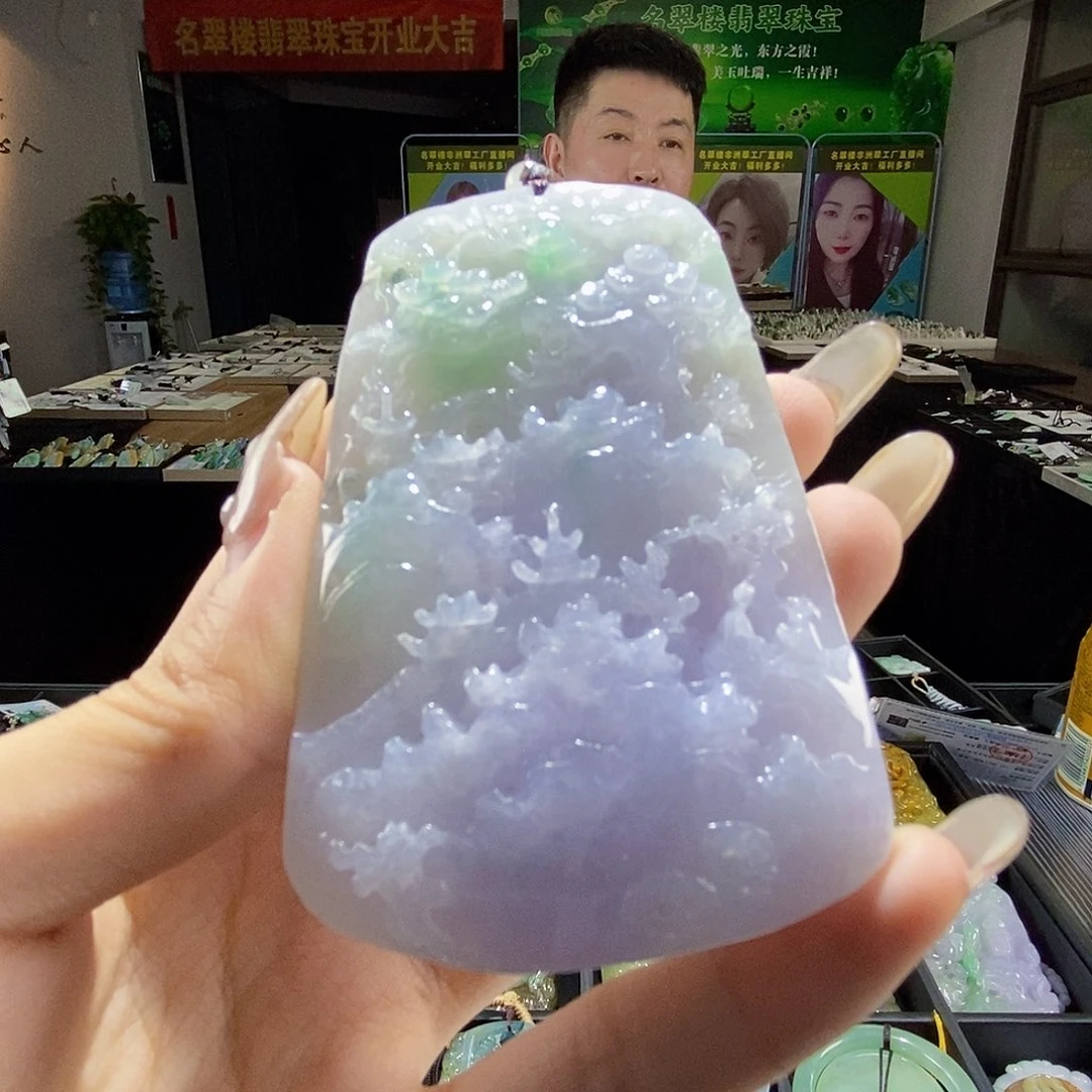 颈饰未镶嵌翡翠翡翠