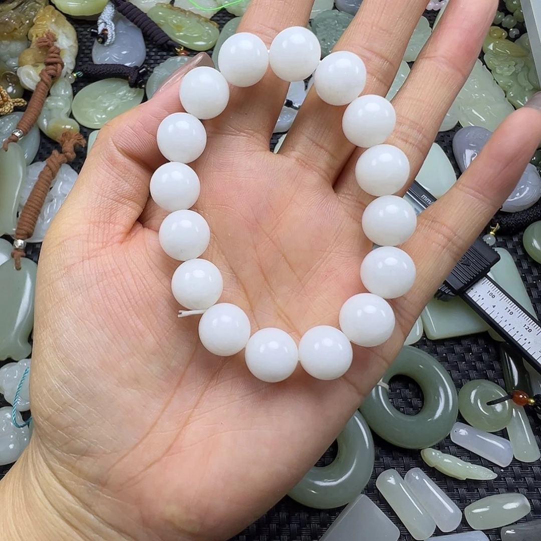 和田玉未镶嵌颈饰卡12