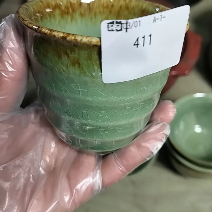 盘瓷片陶瓷杯盘壶碗都有