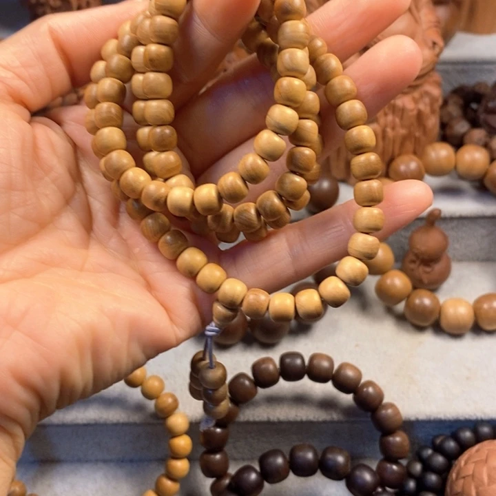 檀香木手串/手链老山檀奶香味黄肉6*7