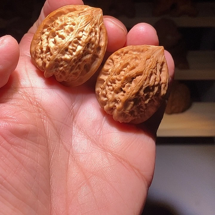 把件文玩核桃沈阳鸡心