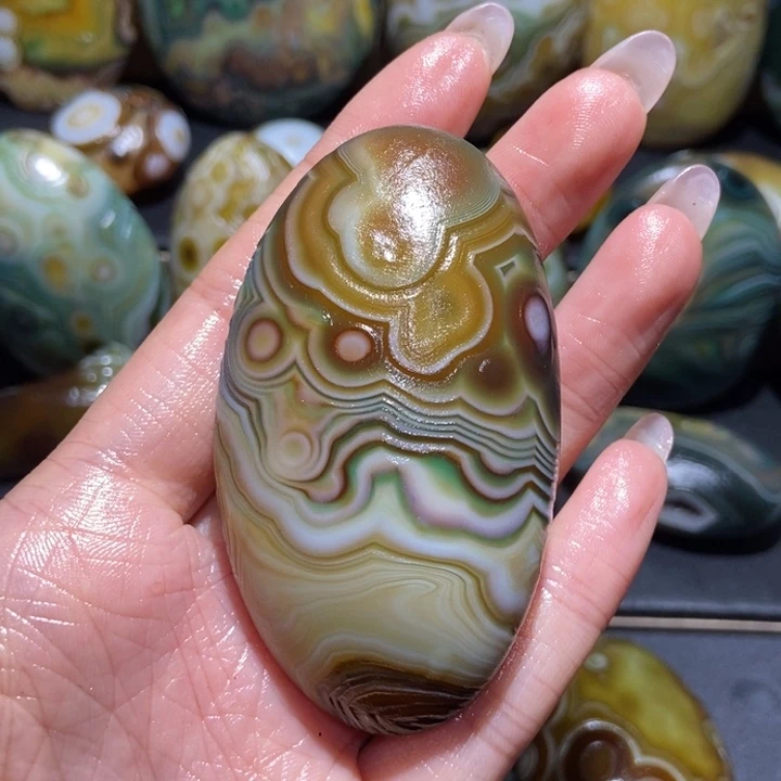 【闪购商品】未镶嵌玛瑙/玉髓珠宝奇石z