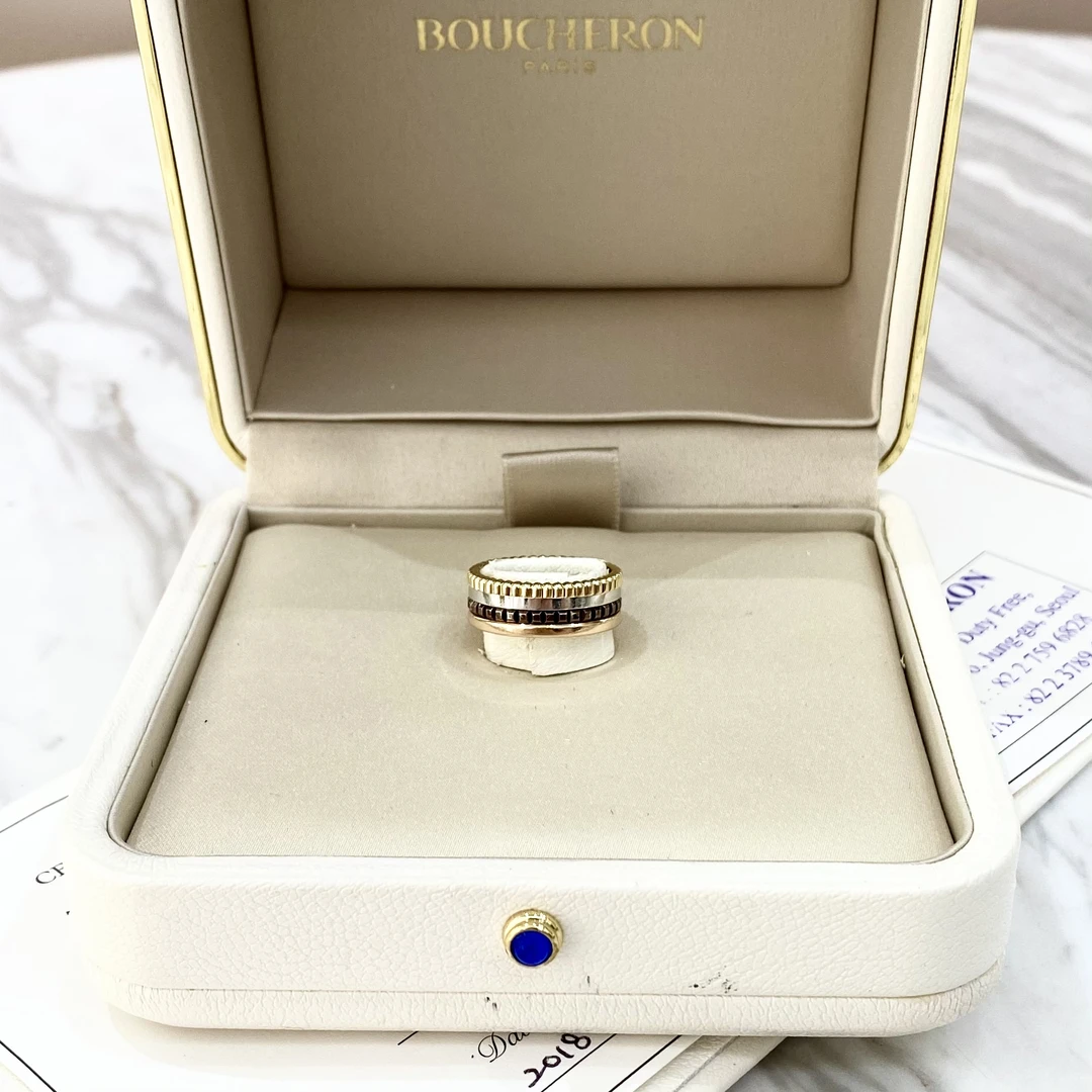 99新 Boucheron/宝诗龙 Quatre Classique系列4拼色戒指 52号