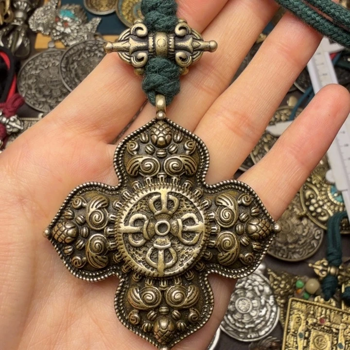 藏传文玩九宫如图