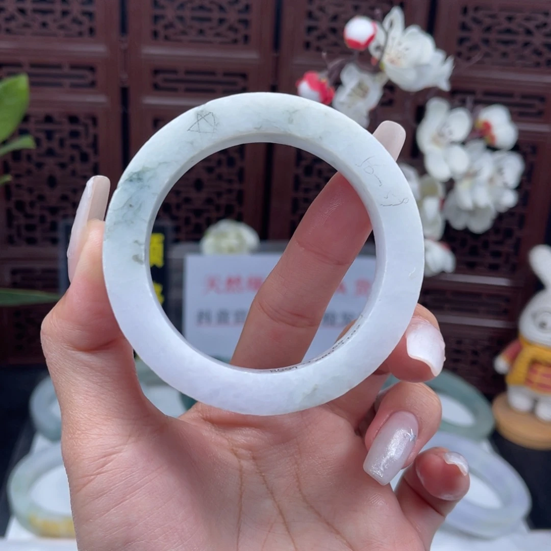 定制翡翠未镶嵌手镯翡翠