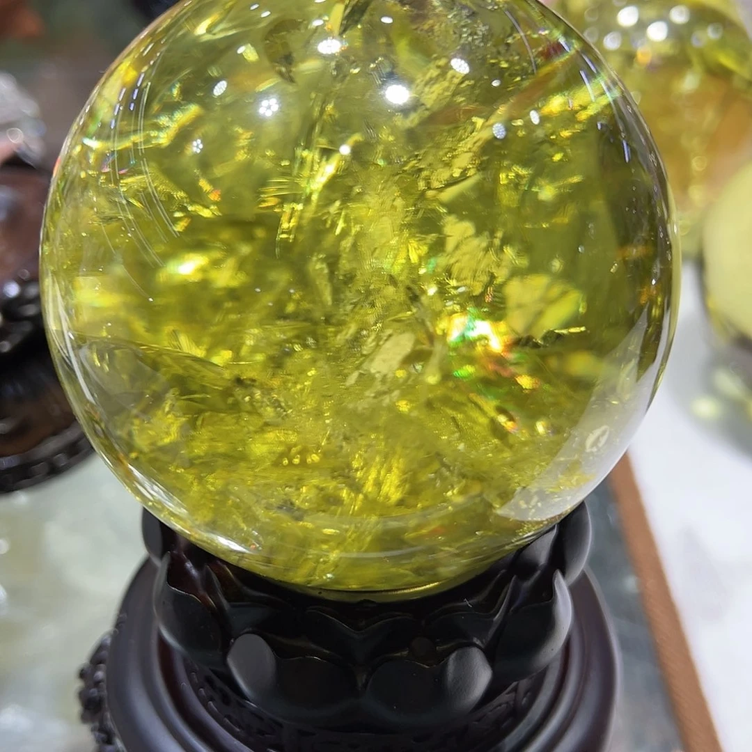 水晶水晶球摆件未镶嵌