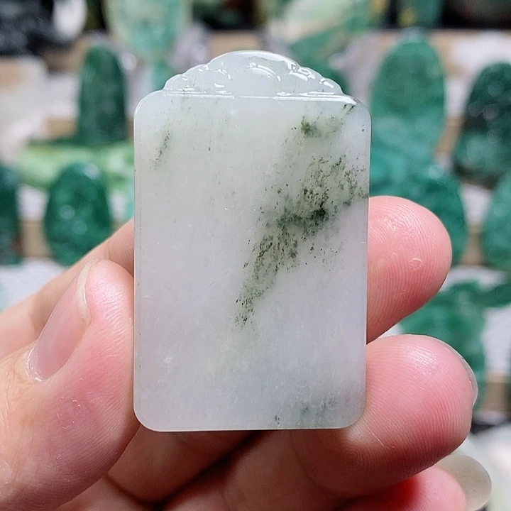 未镶嵌独山玉颈饰