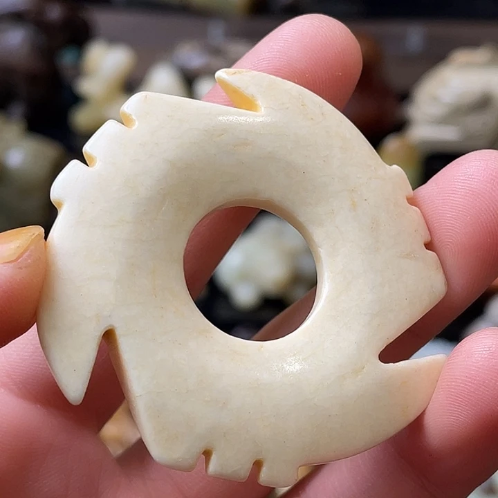 和田玉（糖玉）未镶嵌颈饰