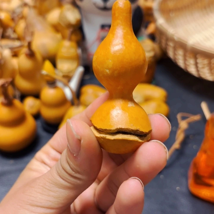 坤***源89988888888888888