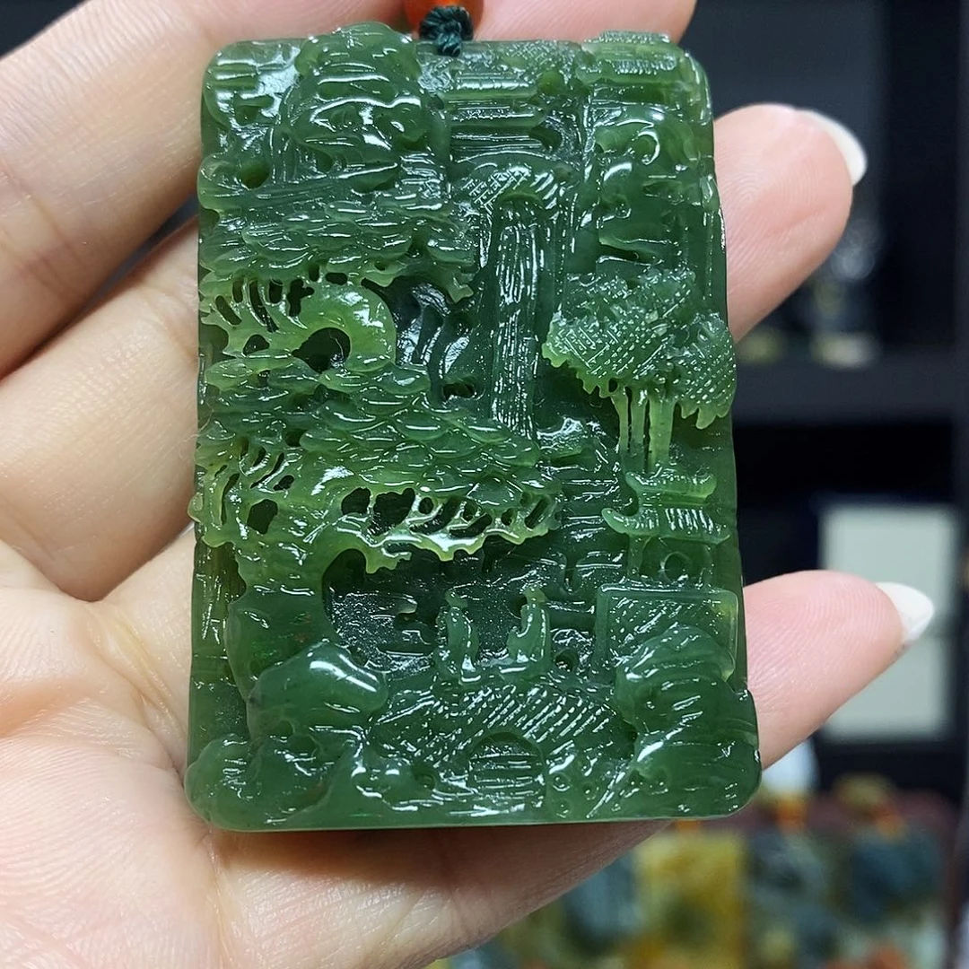 颈饰未镶嵌和田玉（碧玉）