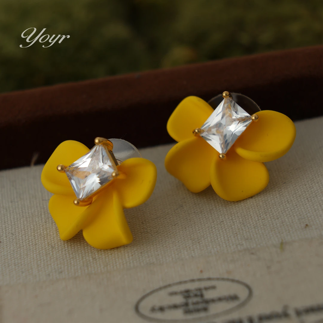 YOYR 黄铜耳饰 法式镶钻黄色花朵耳钉可爱蝴蝶银针耳环小众轻奢女