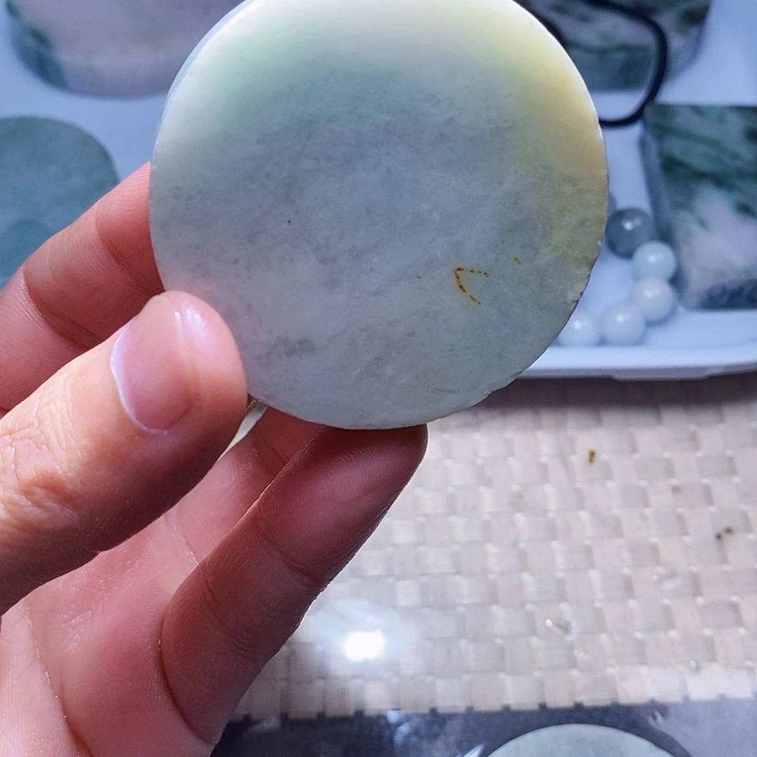 翡翠未镶嵌颈饰888