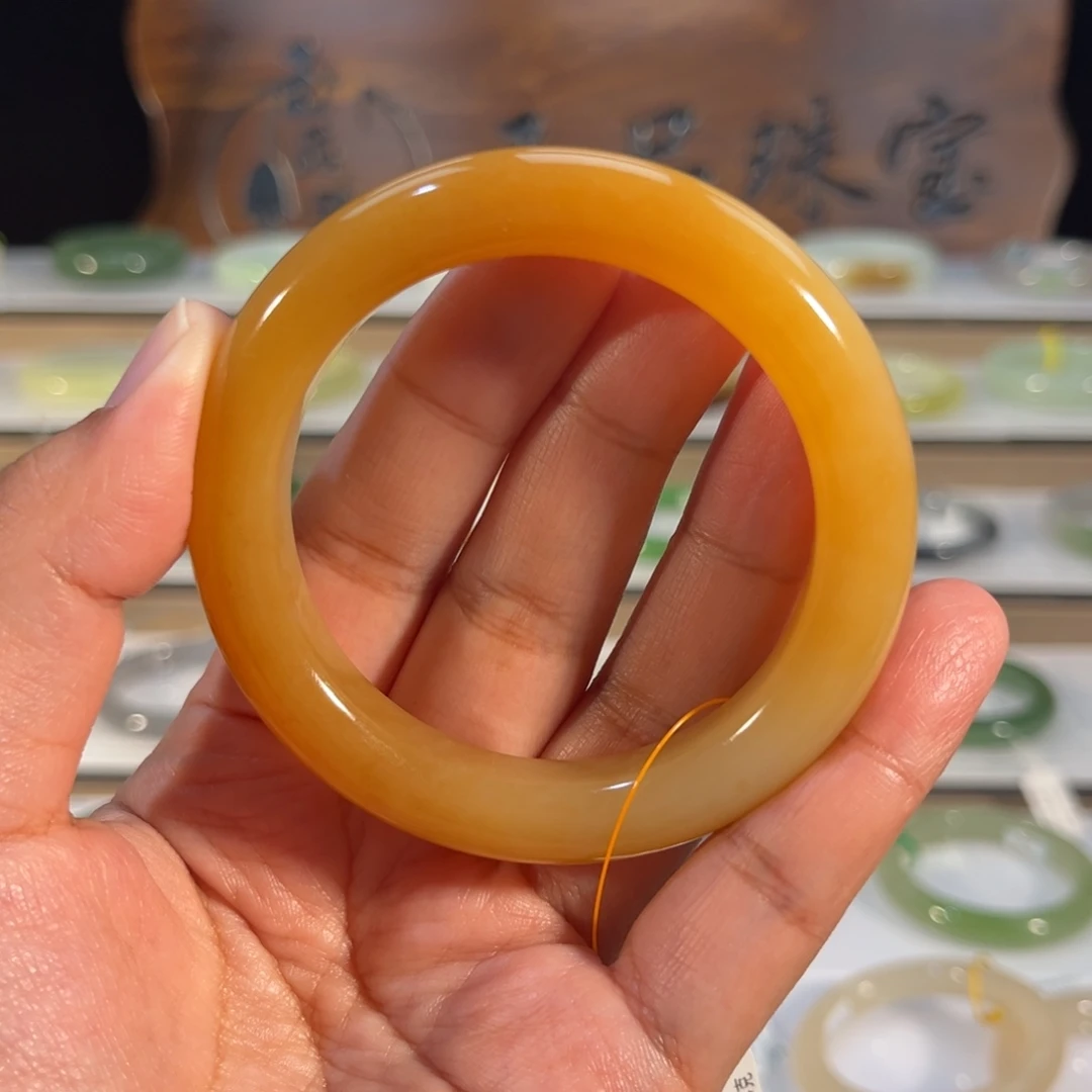 和田玉未镶嵌手镯新疆且末金山塘 金橘糖美镯