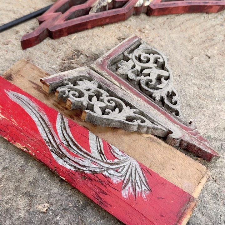 香榧木半***画在干嘛，这两