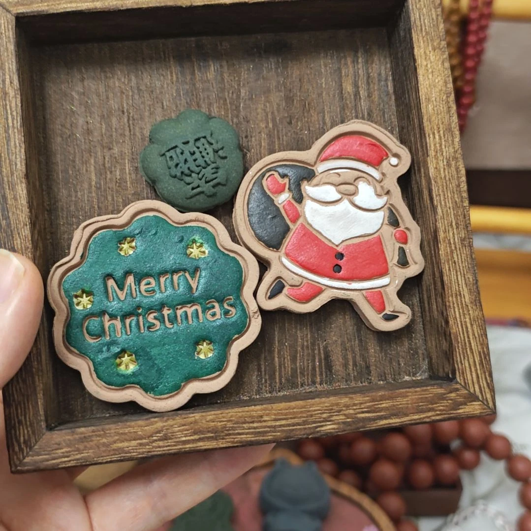 泥塑福利两个冰箱贴